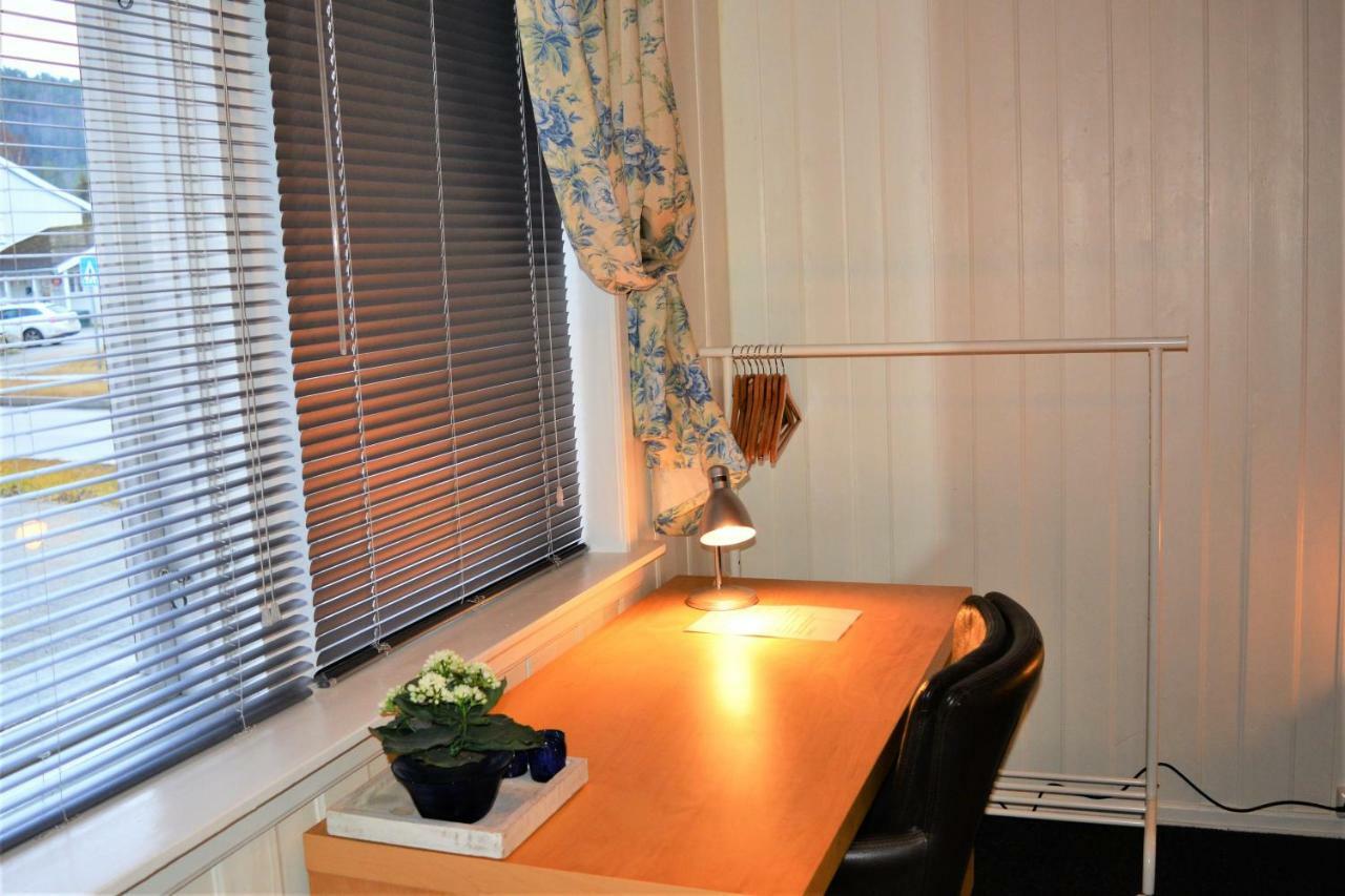 Lovheim Gjestehus - Anneks Sauland Bagian luar foto